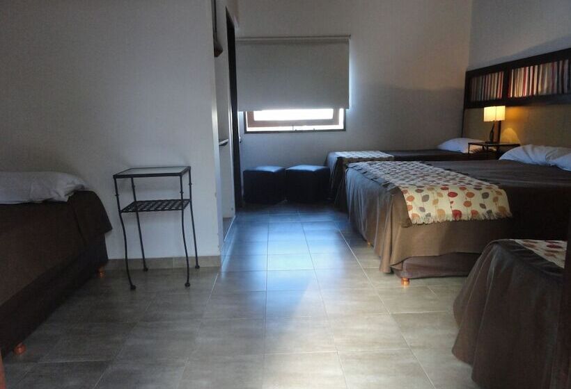 スタンダード４人部屋, Munay Hotel Cafayate