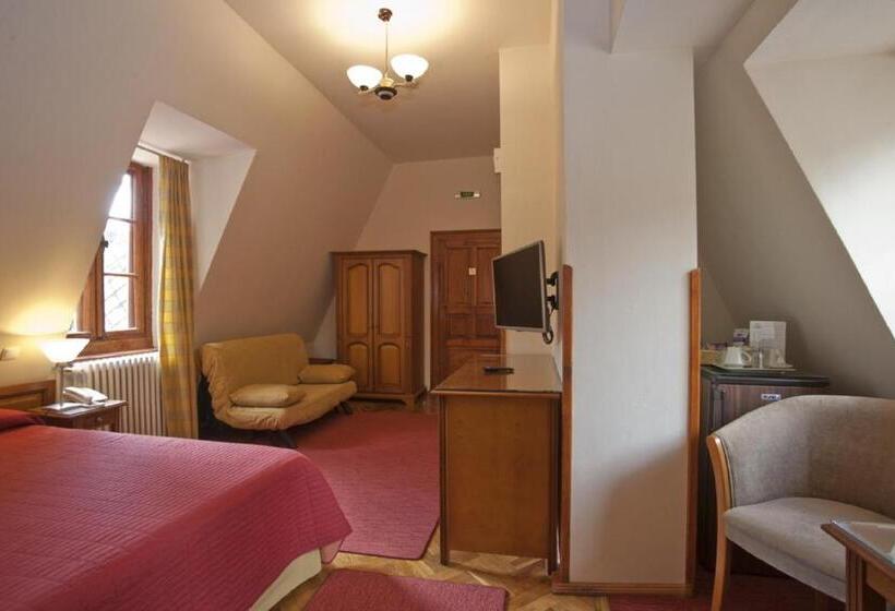 Superior Room, Vila Camelia