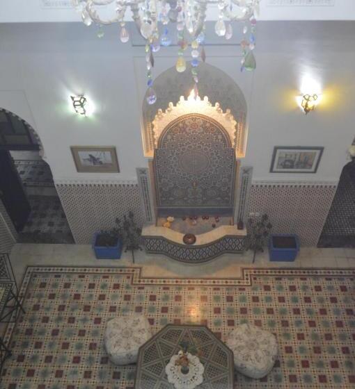 スタンダードシングルルーム, Riad Baddi