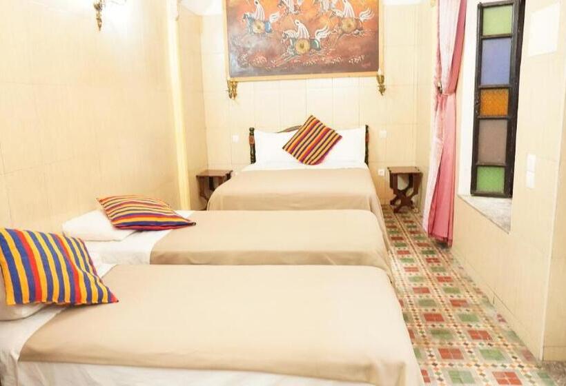 套房, Riad Baddi