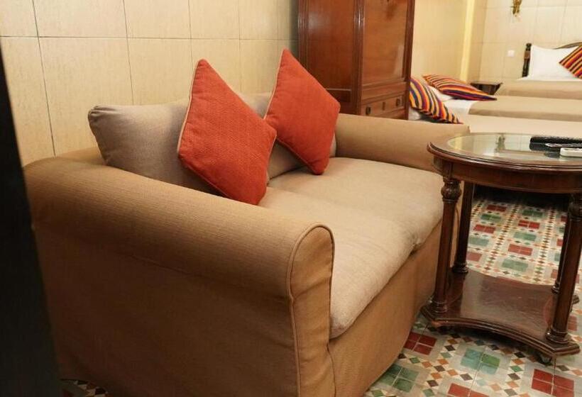 套房, Riad Baddi