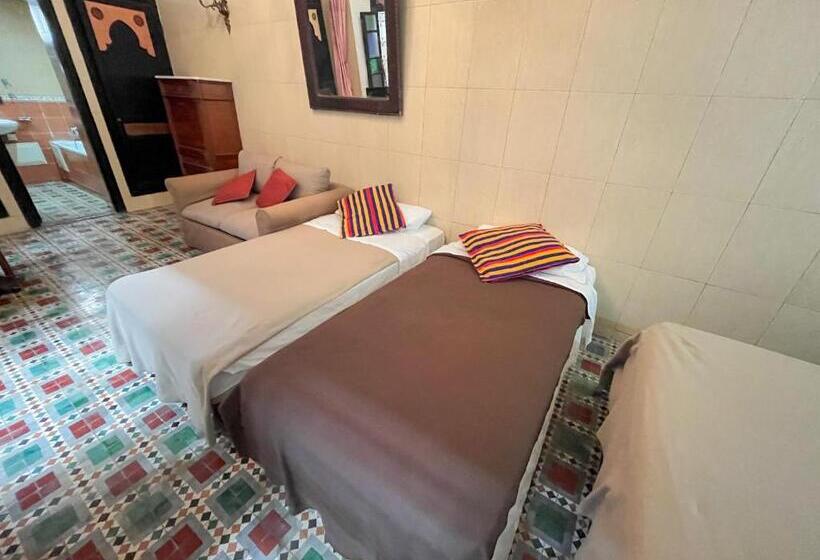 套房, Riad Baddi