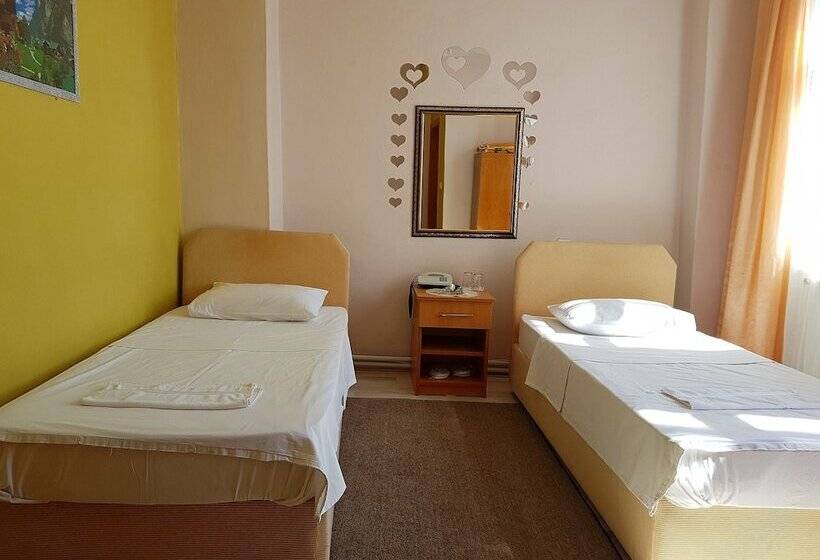 Habitación Estándar, Yali Otel