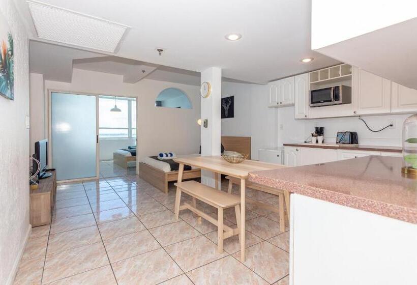 مجموعه ویستا شهر, Girasole Rentals