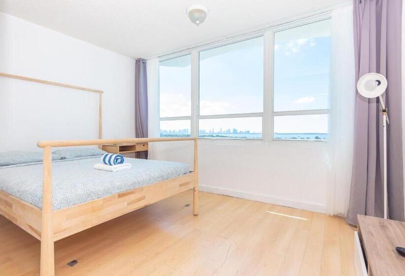استودیوی استاندارد, Girasole Rentals