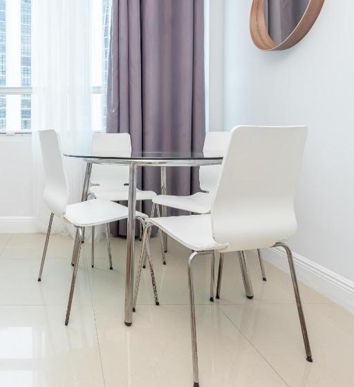 استودیوی لوکس, Girasole Rentals