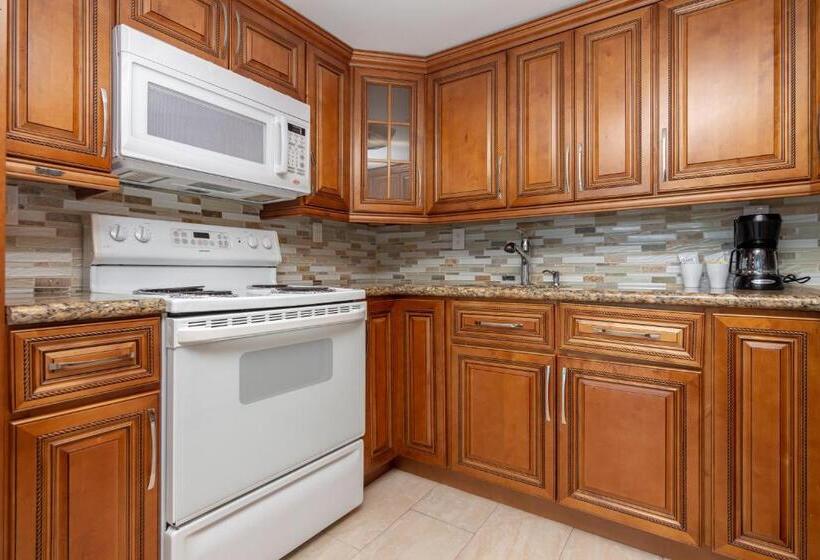 ویلای 1 خوابه با چشم‌انداز دریا, Girasole Rentals