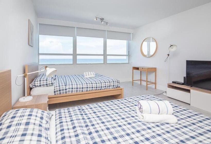 استودیوی استاندارد با چشم‌انداز دریا, Girasole Rentals