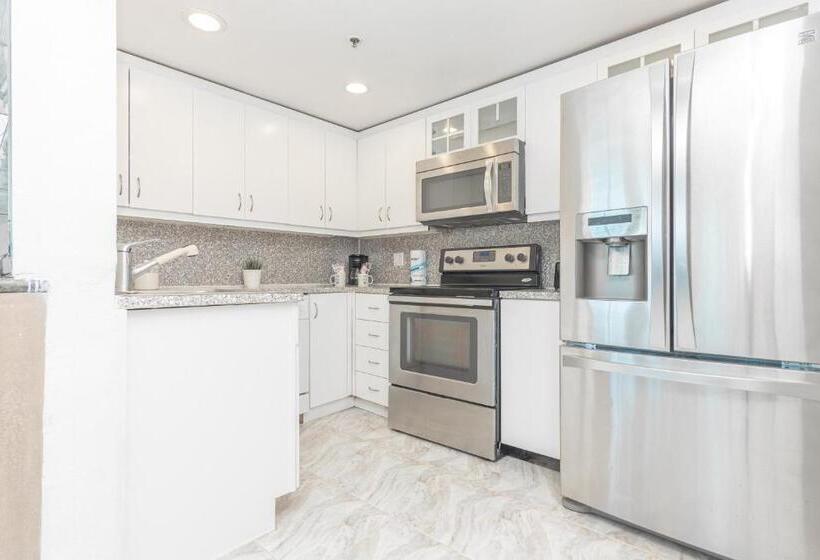 ویلای 1 خوابه, Girasole Rentals