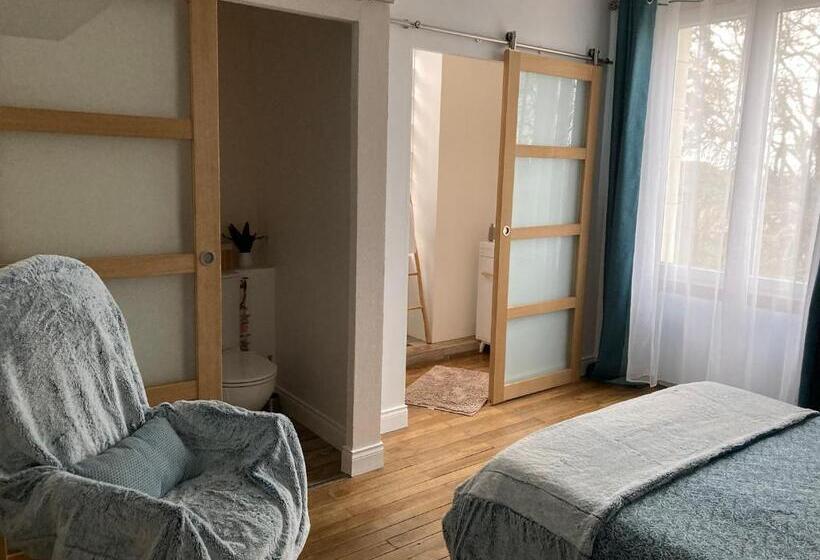 Номер Deluxe Кровать Кинг, Chambre Zen Château De La Bouchatte