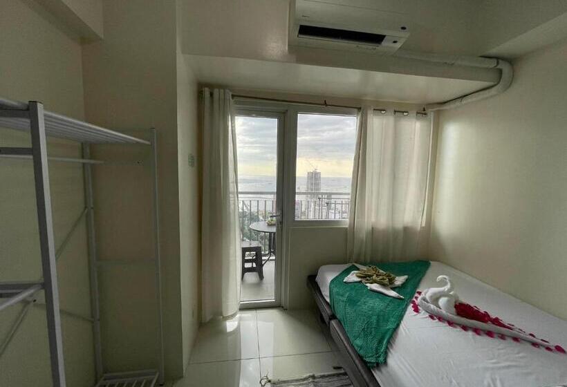 דירת חדר נוף לים, Green Residences Stays By Pbyy