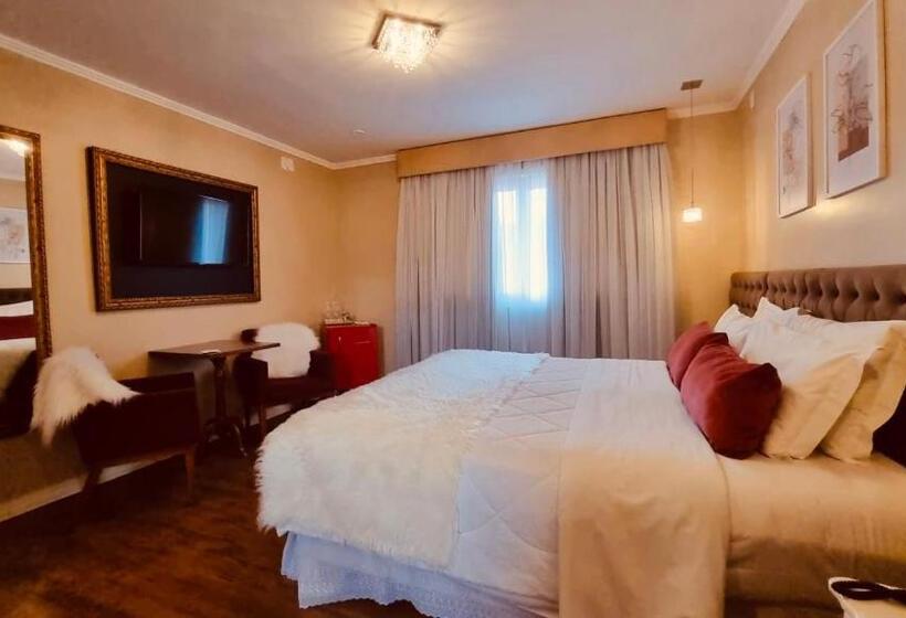 스위트 킹사이즈 침대, Pousada Quinta Do Vale