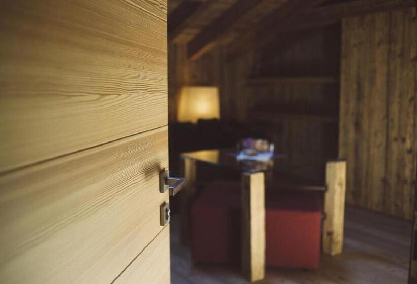 Люкс Повышенной Комфортности, Alpen Hotel Chalet