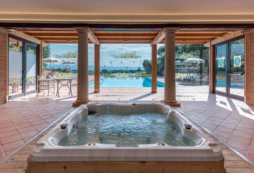 اتاق اکونومی, Locanda Poggioleone