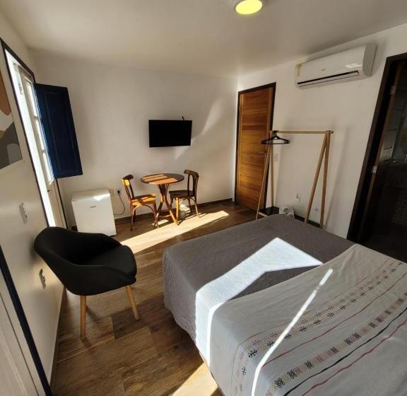 اتاق استاندارد اینتریور, Bahia Pelô Hostel
