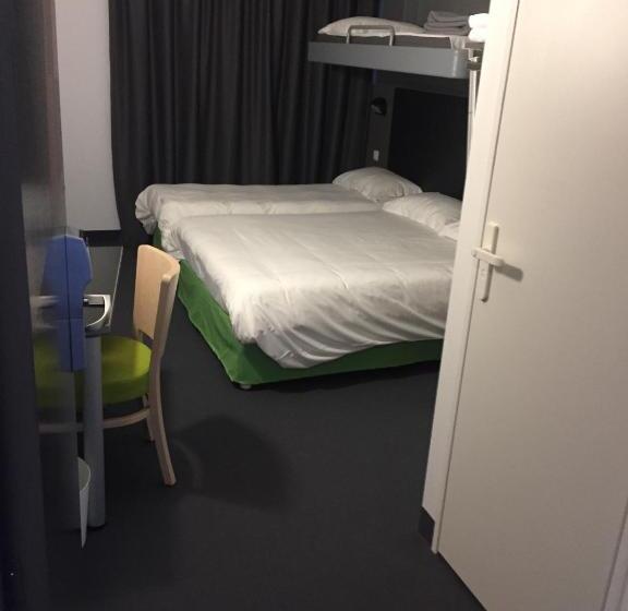 Семейный Номер, Brit Hotel Marvejols