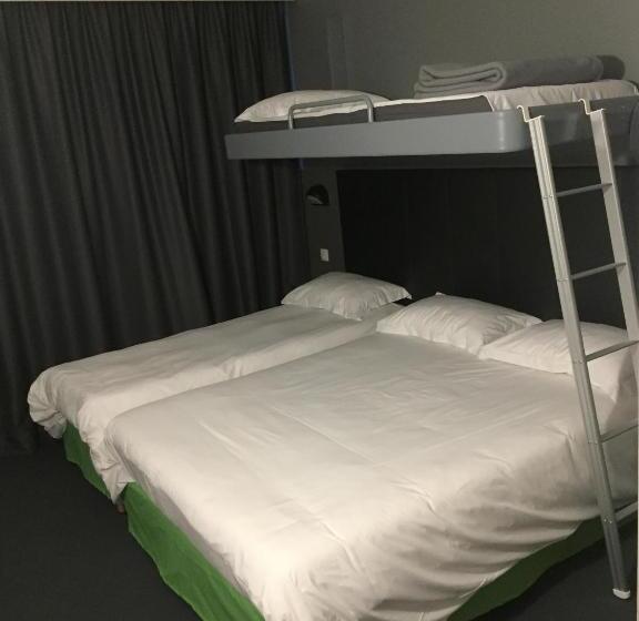 Семейный Номер, Brit Hotel Marvejols