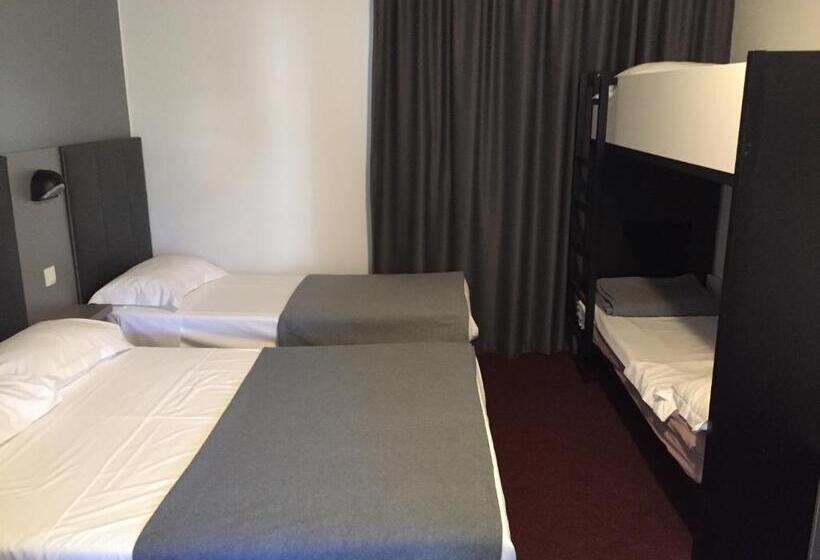 Семейный Номер, Brit Hotel Marvejols