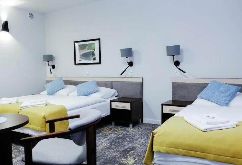 Quarto Triplo Deluxe, Rezydencja As & Spa Najwyżej W Karpaczu