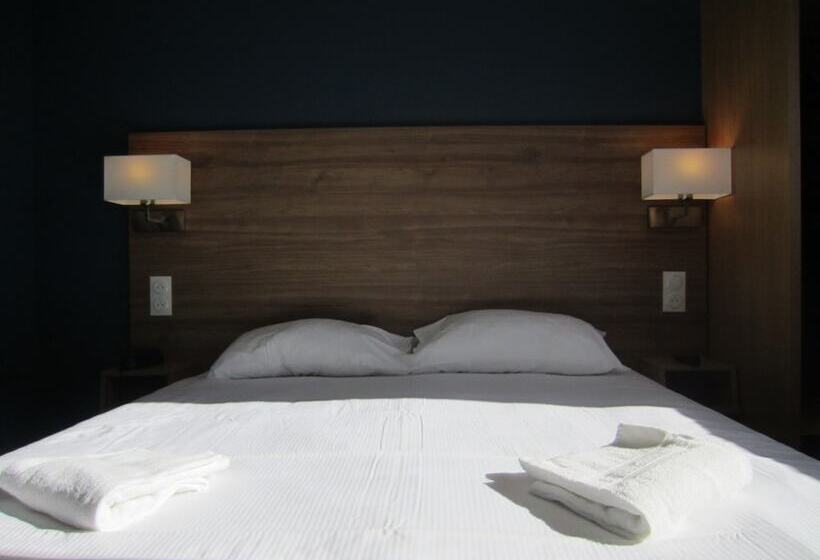 Номер Стандарт, The Originals Access, Hôtel Les Iris, Bercksurmer