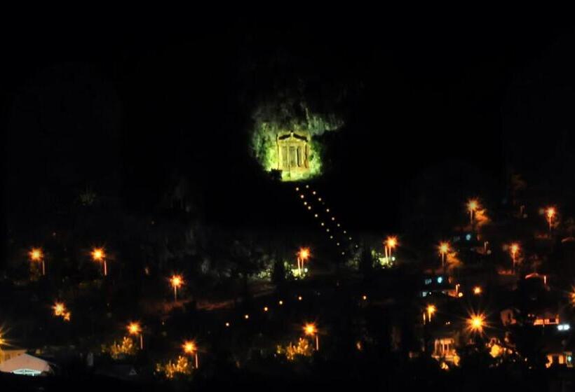 חדר סופריור עם טרסה, Yeniceri City