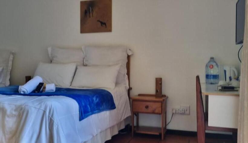 Номер Стандарт, Thornycroft Lodge