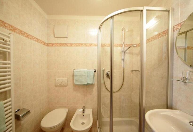 Студио Стандарт с Балконом, Apartments Lasteis