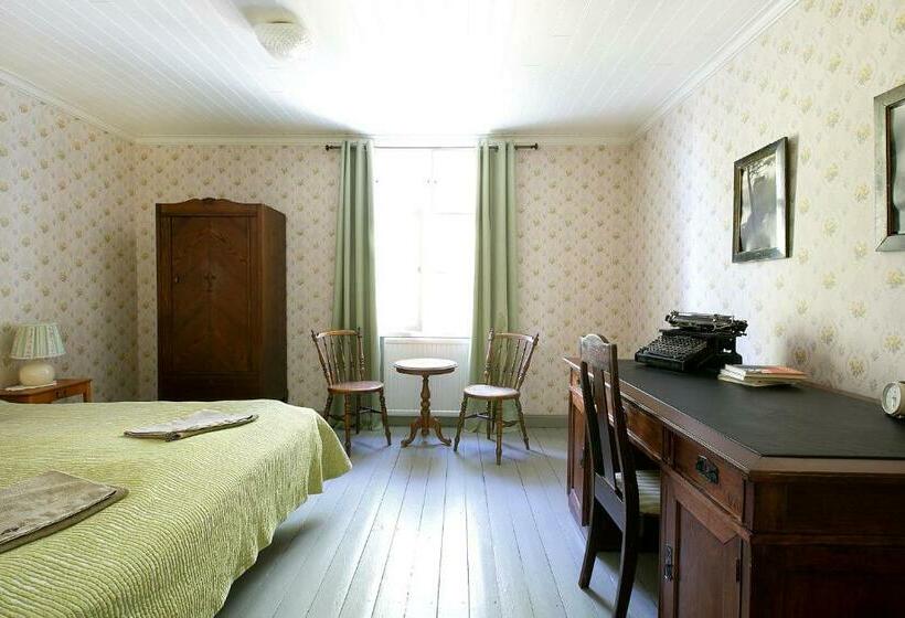 Standard Room Shared Bathroom, Tammiston Bed&breakfast