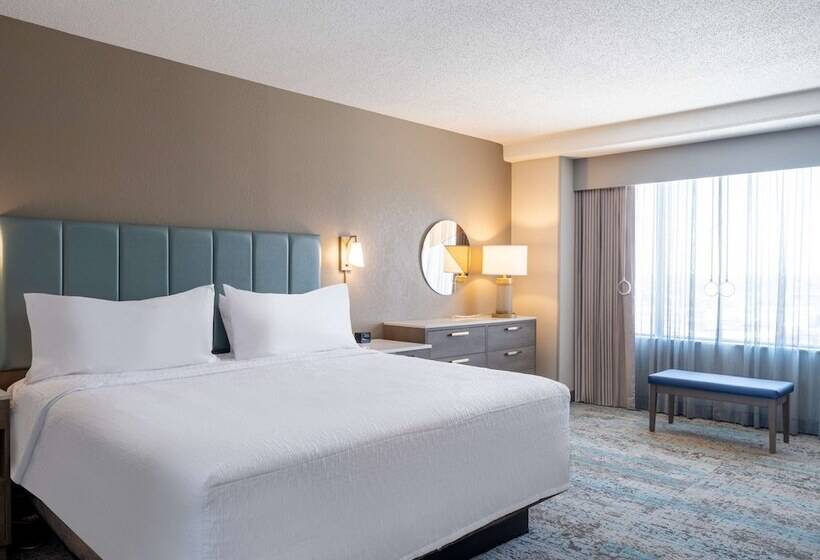 سوئیت 2 خوابه, Homewood Suites By Hilton Toledo Downtown