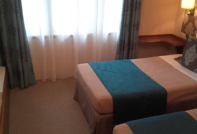 Номер Стандарт Трехместный, Cit Hotel Sphinx