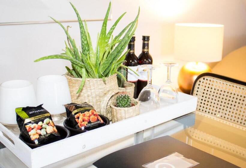 デラックスルーム, Galerie Hotel Dis