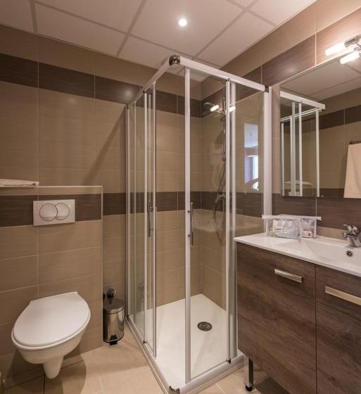 Номер Стандарт Трехместный, Hôtel Ardiden