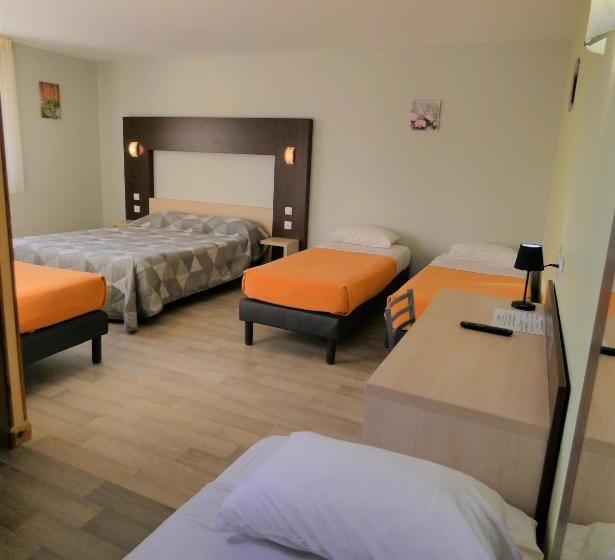 اتاق خانوادگی, Hôtel Azur Saint Junien Cit