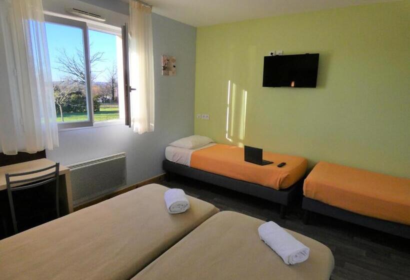 اتاق استاندارد چهار تخته, Hôtel Azur Saint Junien Cit