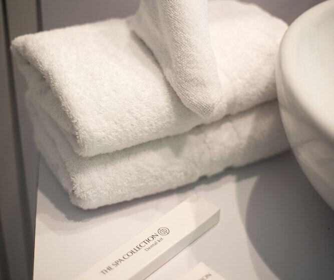Люкс, Van Der Valk Hotel Beveren