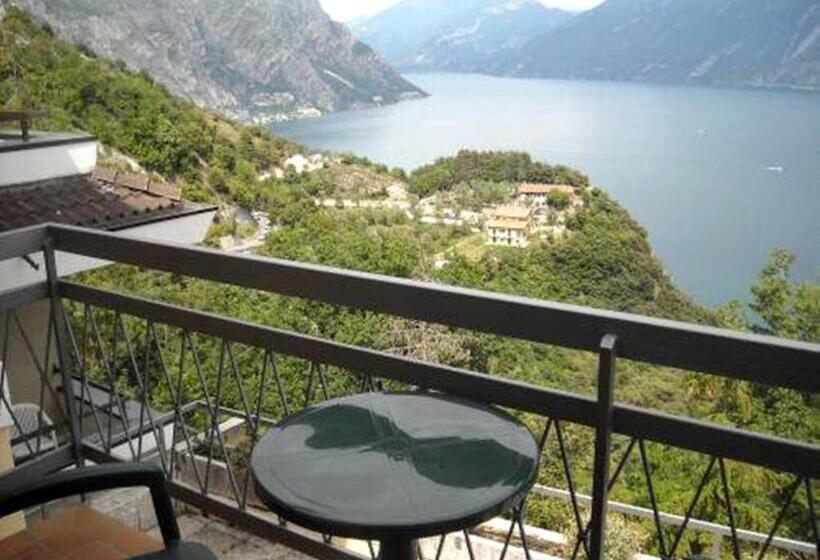 Номер Стандарт Трехместный, Village Bazzanega   Montagnoli Group