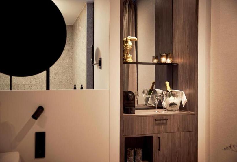 Полулюкс, Van Der Valk Hotel Beveren