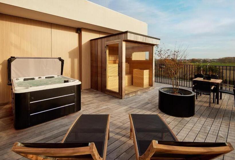 Люкс с гидромассажем, Van Der Valk Hotel Beveren
