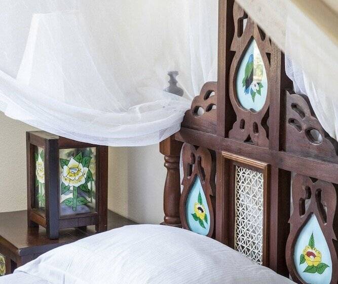 اتاق خانوادگی, Relais Ca  Maddalena