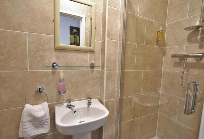 اتاق استاندارد یک نفره, Central Hotel Cheltenham By Roomsbooked