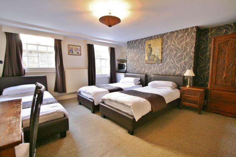 اتاق استاندارد سه نفره, Central Hotel Cheltenham By Roomsbooked
