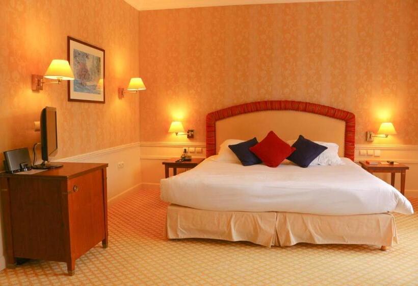 Номер Deluxe с Террасой, Le Domaine Des Roches, Hotel & Spa
