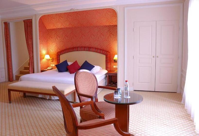 Полулюкс, Le Domaine Des Roches, Hotel & Spa