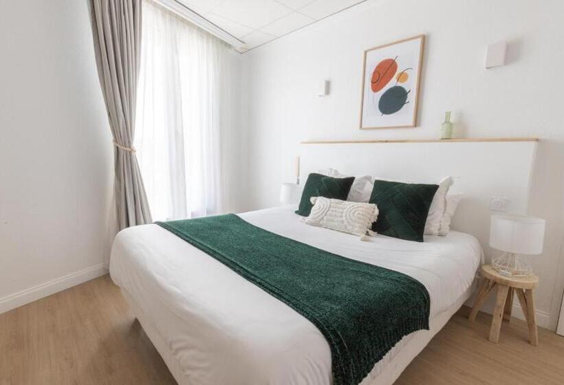 Номер Стандарт, Hôtel Porte Mars Reims Gare Centre Arena