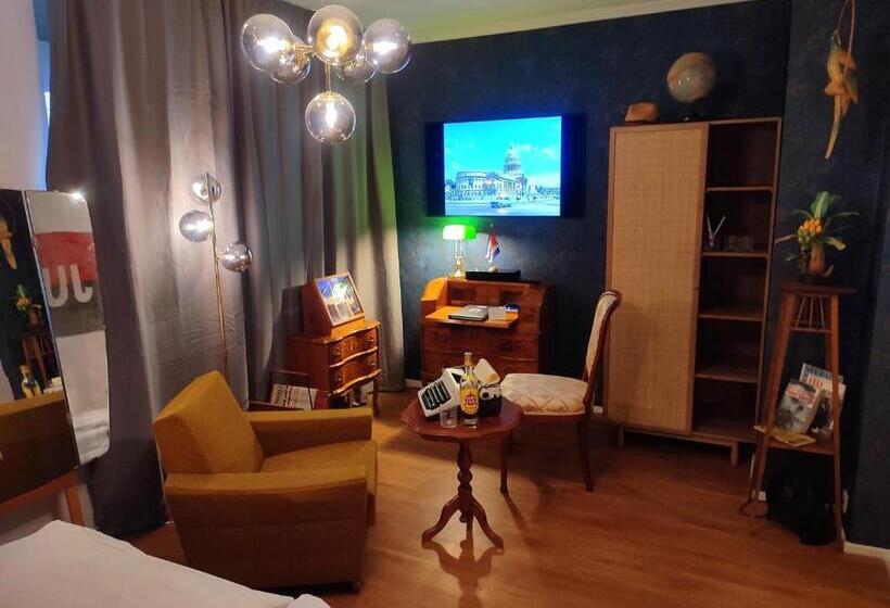 Номер Deluxe, Rheinland