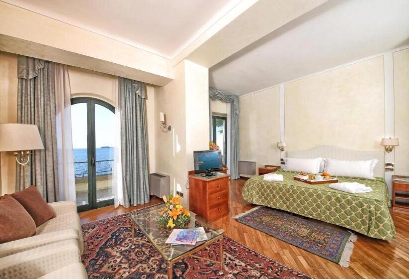 Полулюкс Вид на Озеро, Villa Capri