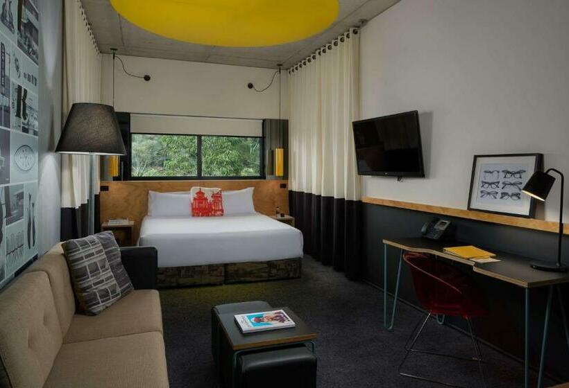 스탠다드 룸 킹사이즈 침대, Atura Blacktown