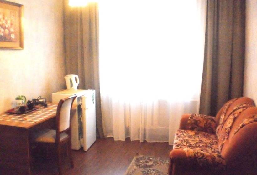 اتاق استاندارد یک نفره, Chita