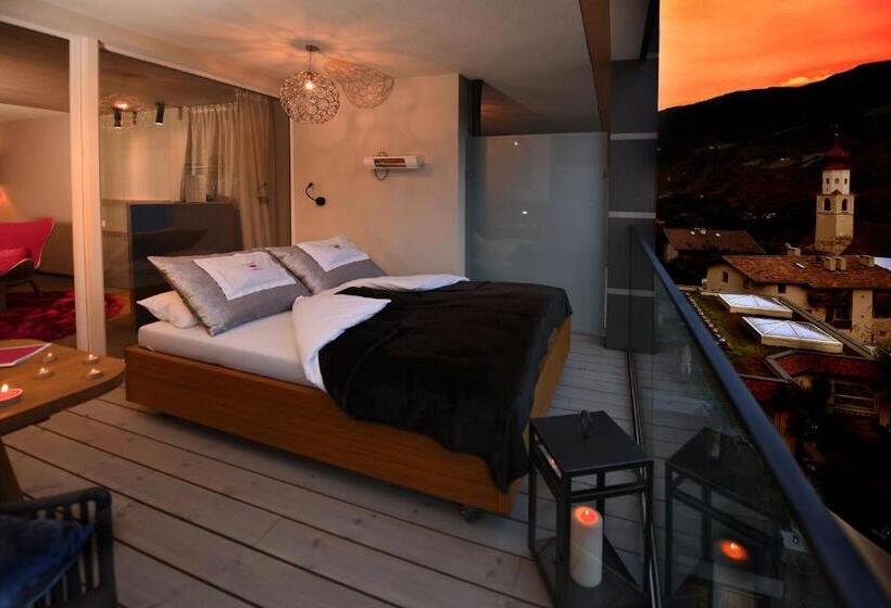 带大床的复式套间, Preidlhof Luxury Dolce Vita Resort