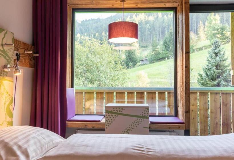 Номер Стандарт, Explorer Hotel Neuschwanstein